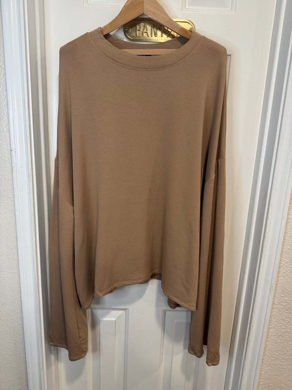 Bleu Salt Women’s Size 4 Brown Oversized Top Dolman Long Sleeve Crewneck